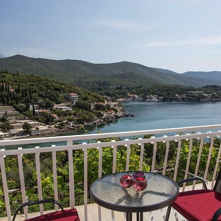 Marivo Guest House Молунат Екстериор снимка